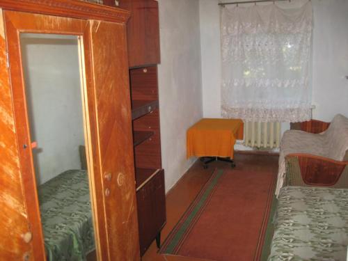 Rent out 2-room apartment. Днепропетровск, Буденного — photo 2