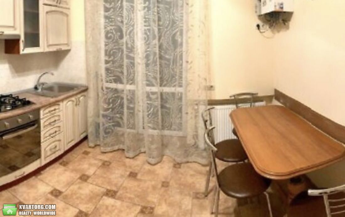 Rent out 2-room apartment. Львов,  Шота Руставели — photo 5