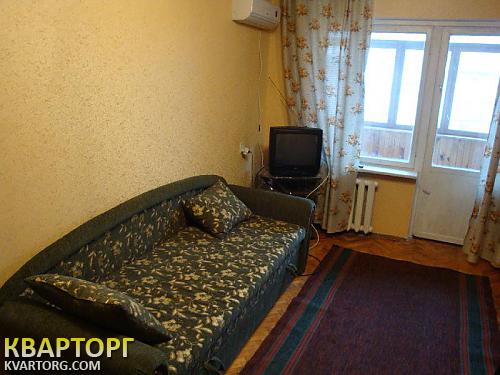 Rent out 1-room apartment. Киев,  Милютенко — photo 2