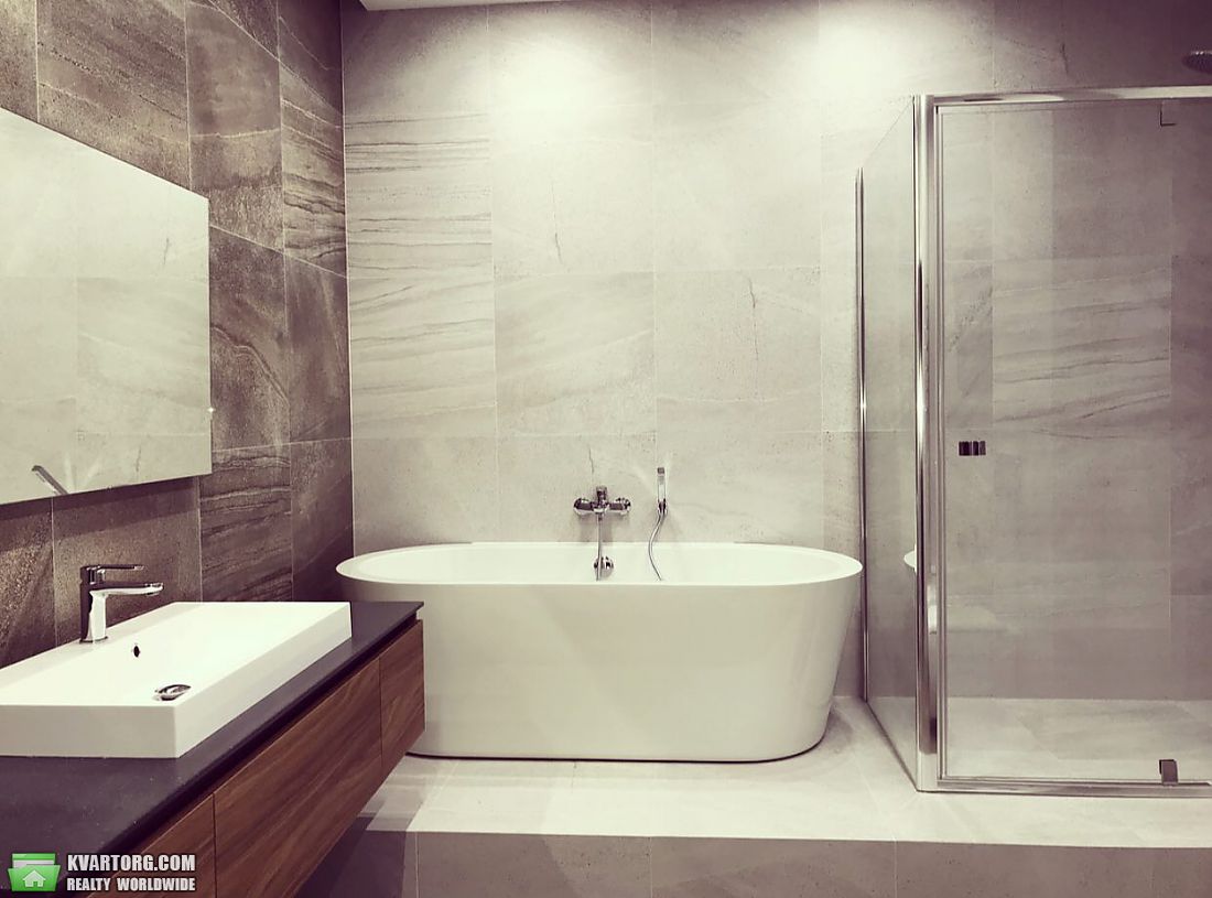 Rent out 5-room apartment. Киев, Драгомирова ул. — photo 7