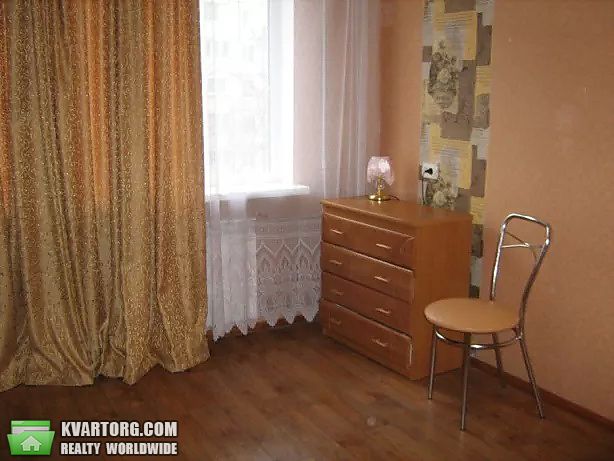 Rent out 3-room apartment. Киев,  Курнатовского — photo 5