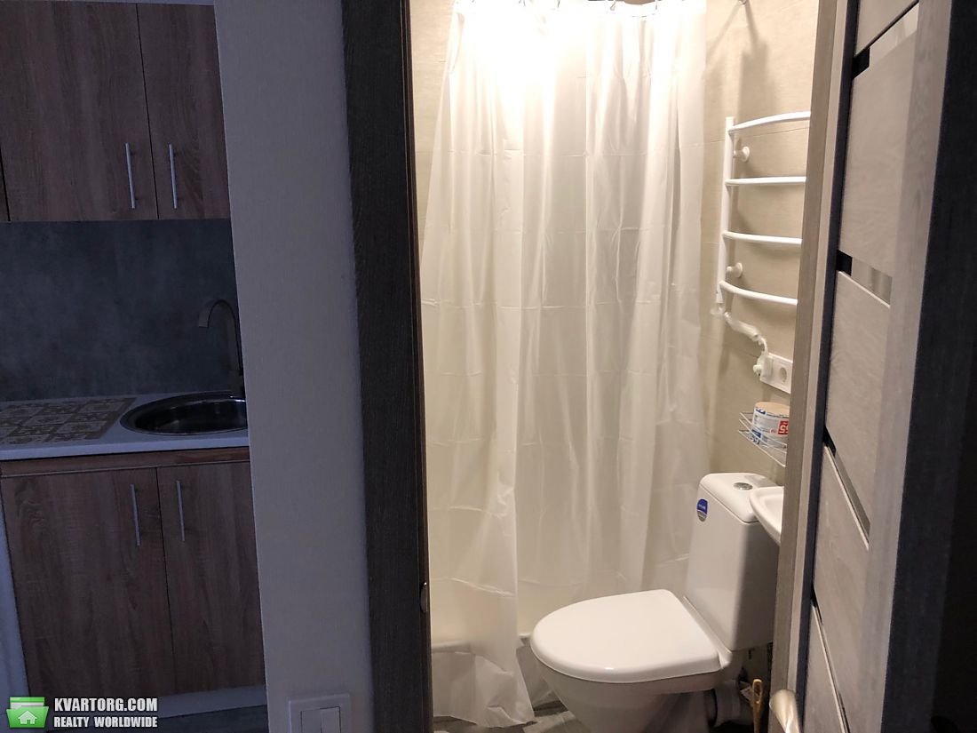 Rent out 1-room apartment. Вишневое, Первомайская — photo 1