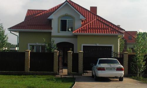 Sell house. Киевская обл., Сковороды Григория — photo 1