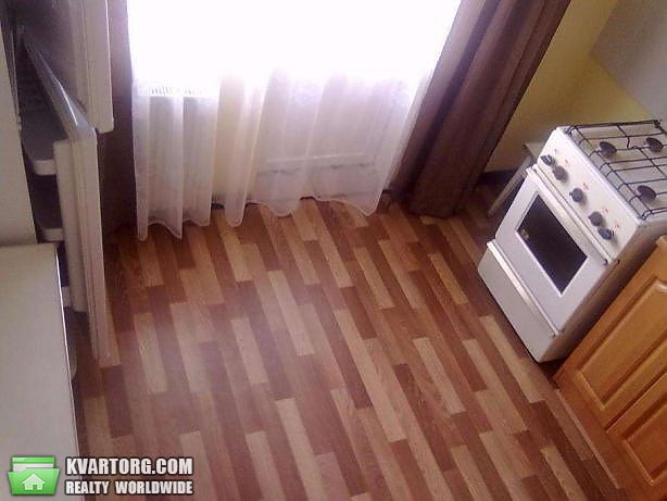 Rent out 2-room apartment. Киев,  Курбаса — photo 3