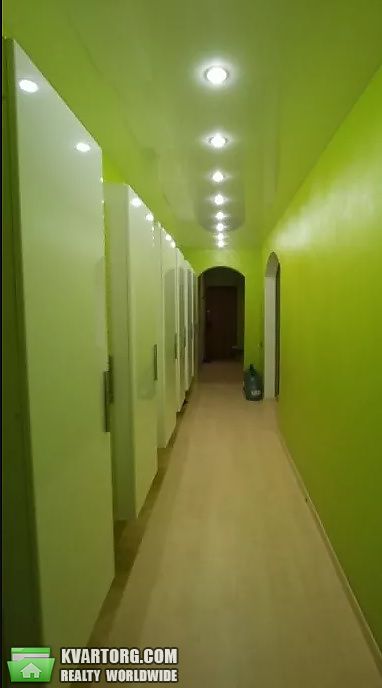 Rent out 3-room apartment. Киев, Порика 7 Б — photo 9