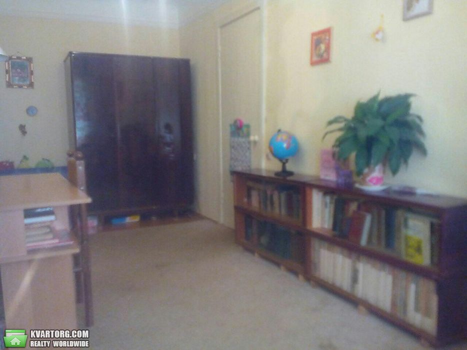 Sell 2-room apartment. Киев,  Харьковское шоссе — photo 2