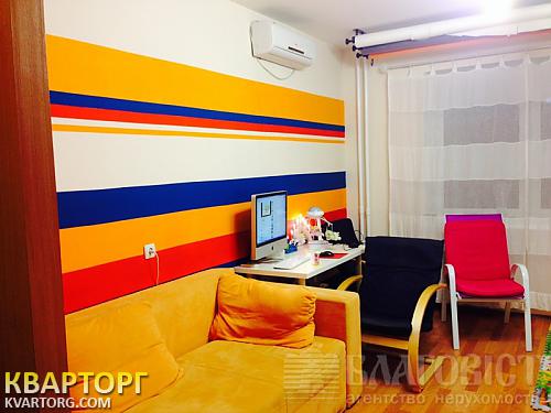 Sell 2-room apartment. Киев,  Автозаводская — photo 3