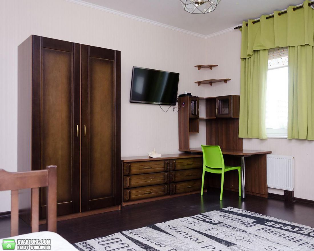 Rent out 3-room apartment. Киев,  Дружбы Народов бул — photo 5
