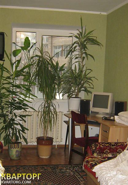Sell 3-room apartment. Киев,  Терехина — photo 2