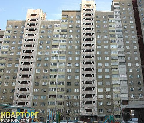 Rent out 3-room apartment. Киев, Зоболотного — photo 1