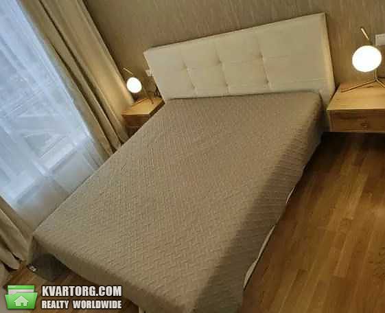 Rent out 2-room apartment. Киев, Предславинская — photo 1