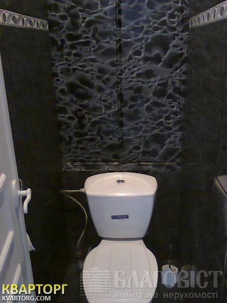Rent out 2-room apartment. Киев,  Леси Украинки бул — photo 8