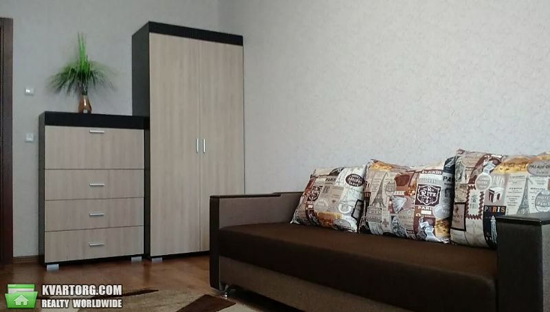 Rent out 1-room apartment. Киев,  Ясиноватский пер — photo 2