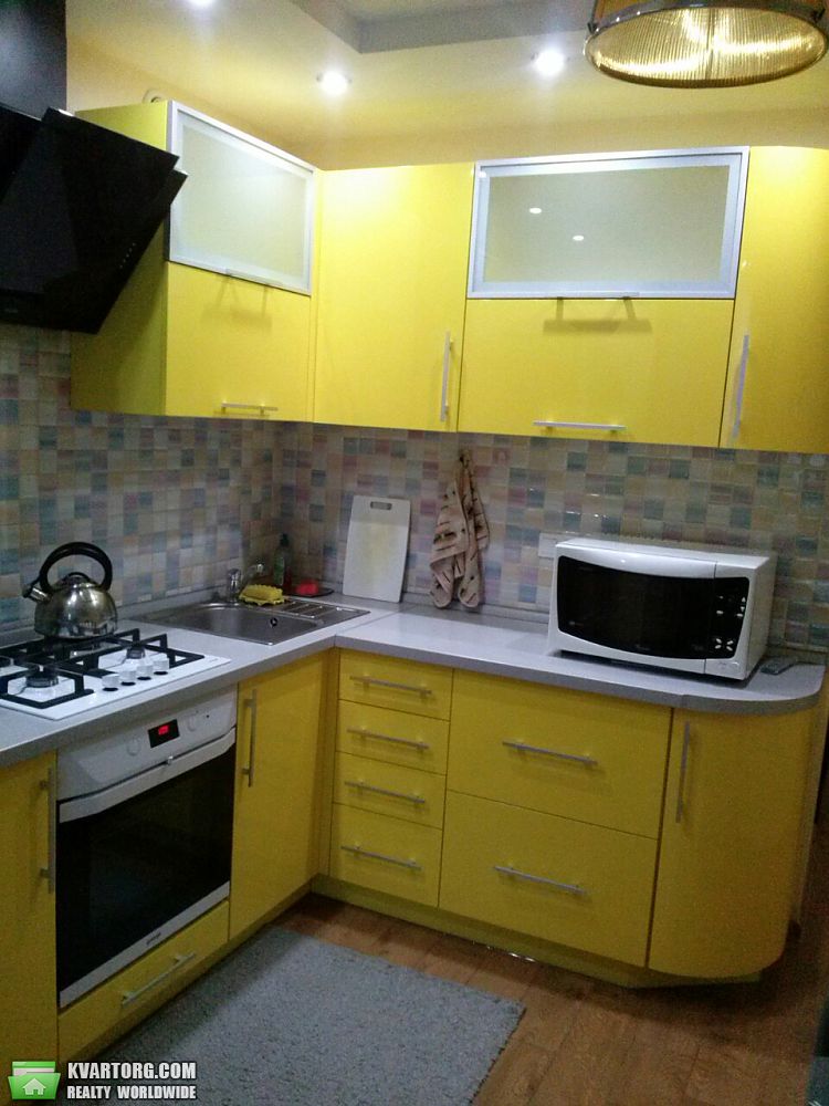Rent out 2-room apartment. Киев, Леси Украинки — photo 1