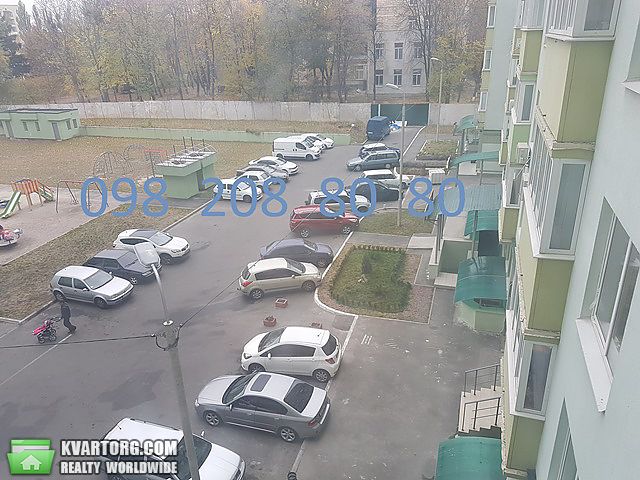 Sell 3-room apartment. Киев,  Коломиевский пер — photo 2