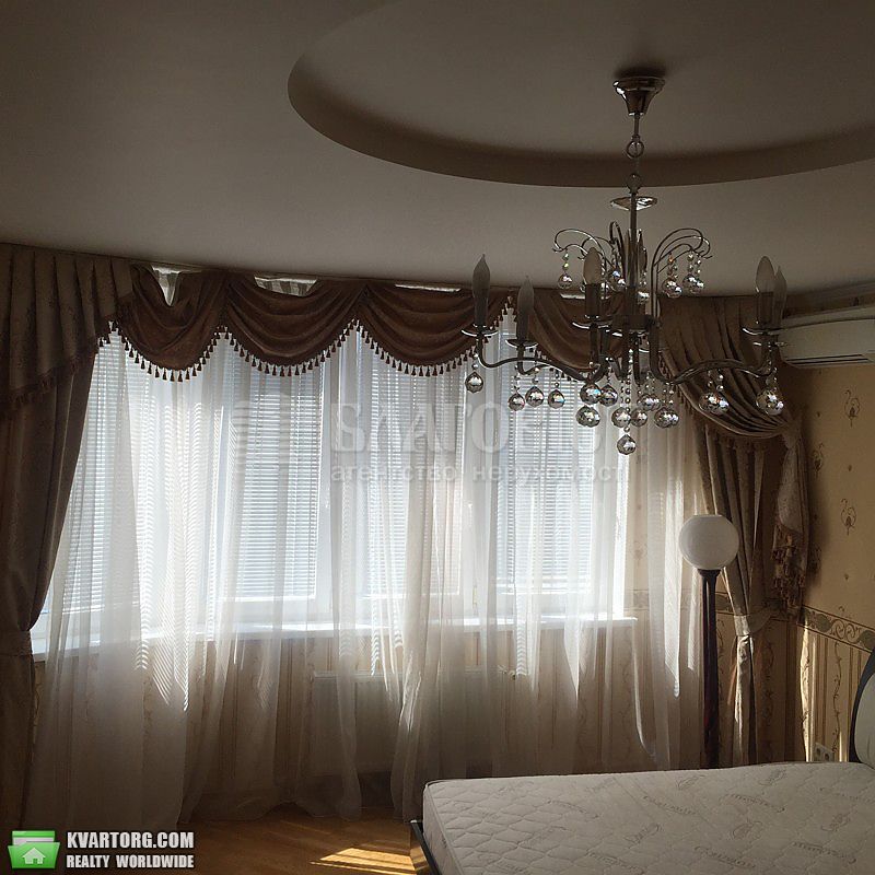 Rent out 2-room apartment. Киев,  Луначарского — photo 2