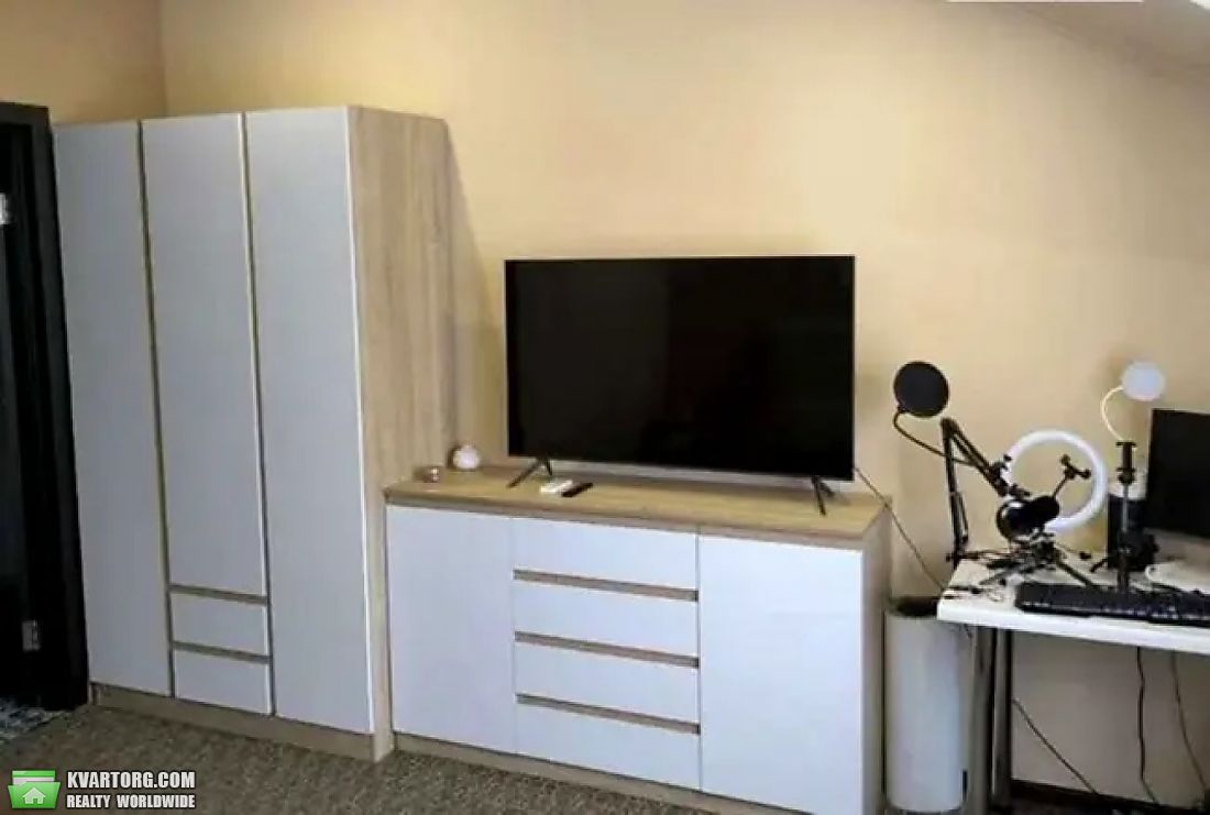 Sell house. Киев,  Малинская — photo 5