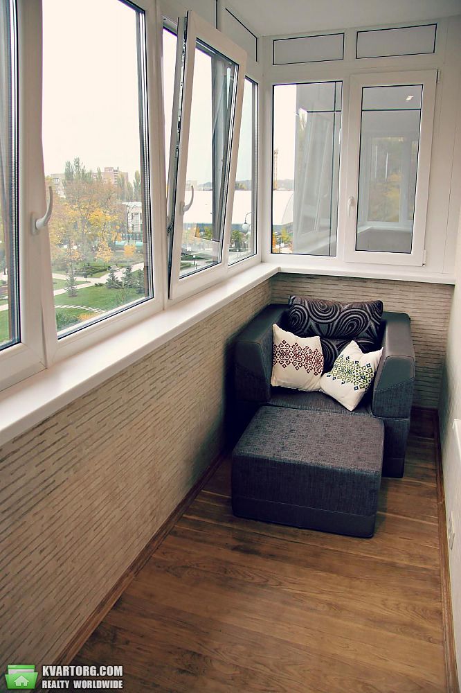 Rent out 1-room apartment. Киев, Драгомирова — photo 8