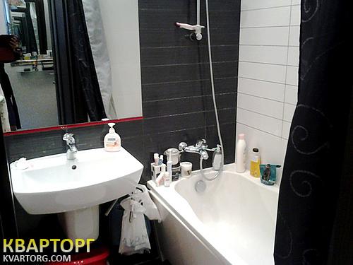Rent out 1-room apartment. Киев, Героев Сталинграда пр — photo 5