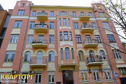 Sell 4-room apartment. Киев,  Рейтарская — photo 1