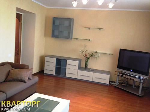 Rent out 3-room apartment. Киев,  Леси Украинки бул — photo 2