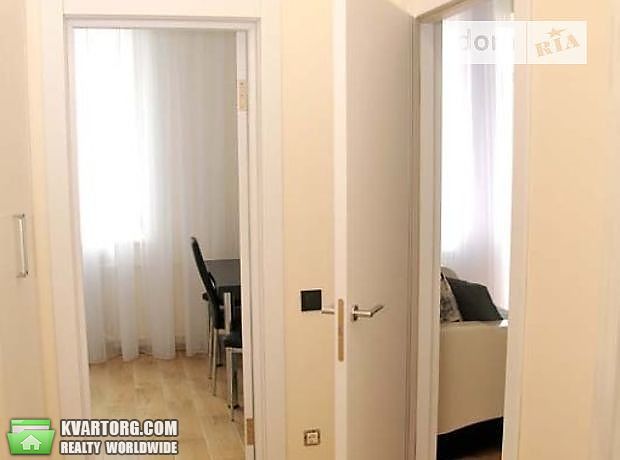 Rent out 1-room apartment. Киев,  Липковского — photo 3