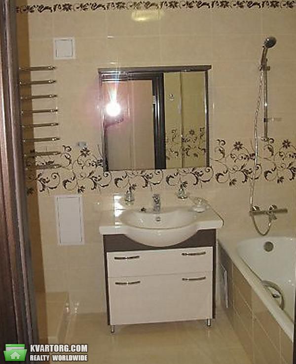 Rent out 2-room apartment. Киев,  Голосеевская — photo 6