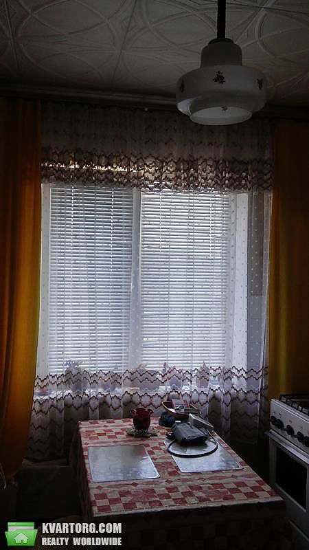 Sell 2-room apartment. Киев,  Свободы пр — photo 8