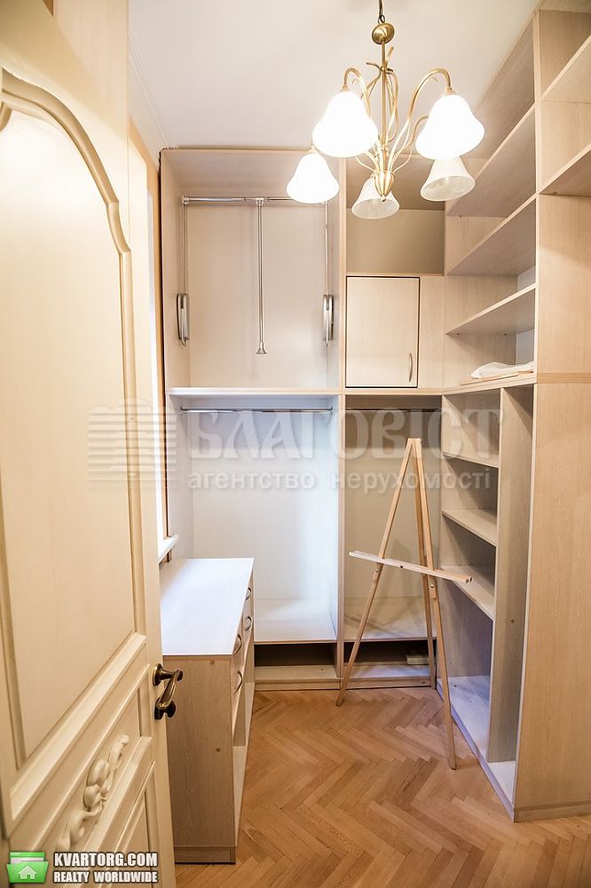 Rent out 2-room apartment. Киев, институцка — photo 8