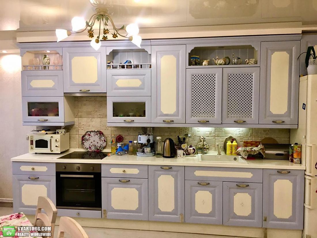 Rent out 3-room apartment. Киев,  Тургеневская — photo 3