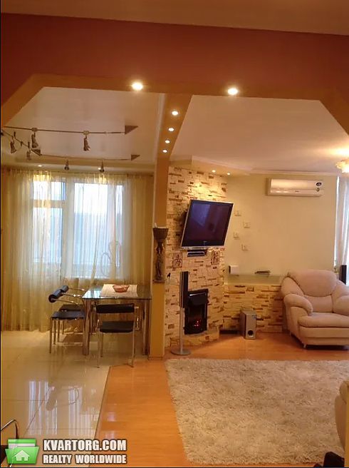 Rent out 3-room apartment. Киев,  Руданского — photo 2
