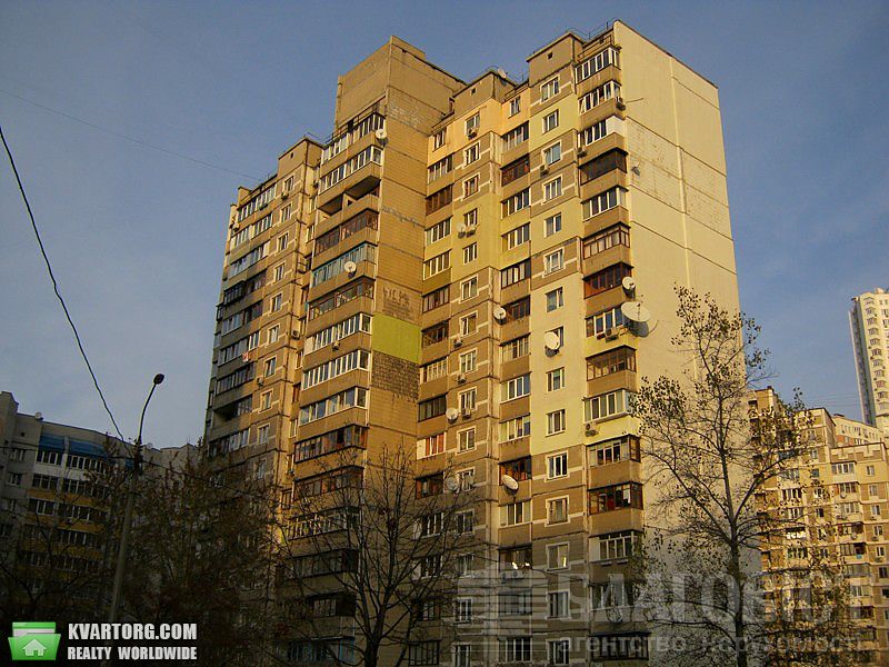 Sell 3-room apartment. Киев,  Княжий Затон — photo 1