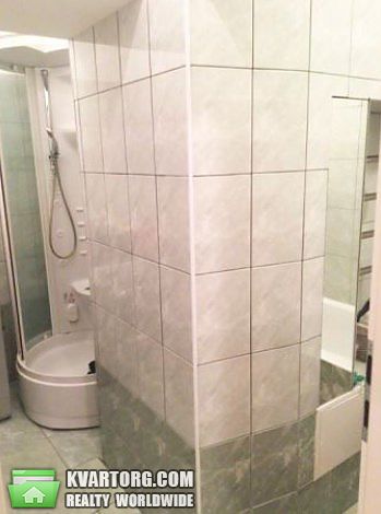 Rent out 2-room apartment. Киев, Олеся Гончара — photo 8