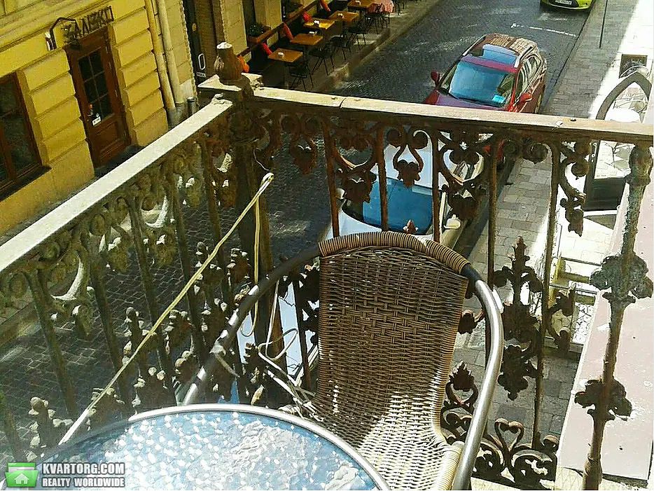 Rent out 1-room apartment. Львов, коло площі Ринок — photo 3