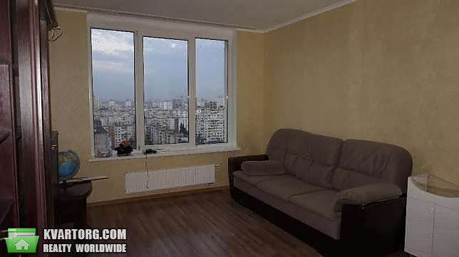 Rent out 1-room apartment. Киев,  Богатырская — photo 3