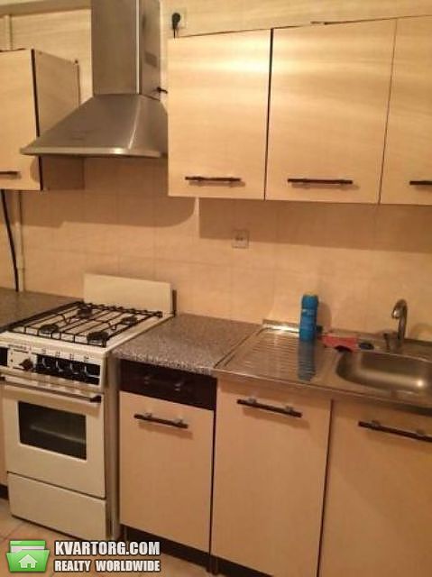 Sell 2-room apartment. Киев,  Маяковского — photo 1