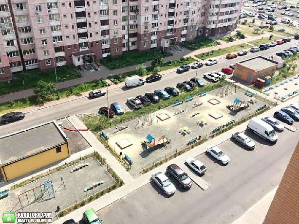 Sell 3-room apartment. Киев,  Здолбуновская — photo 10