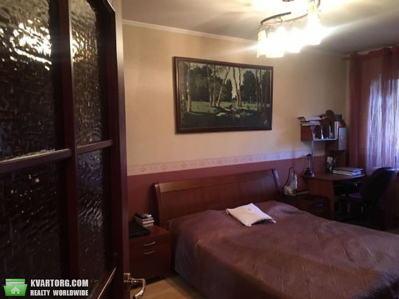 Sell 3-room apartment. Киев,  Маяковского — photo 1