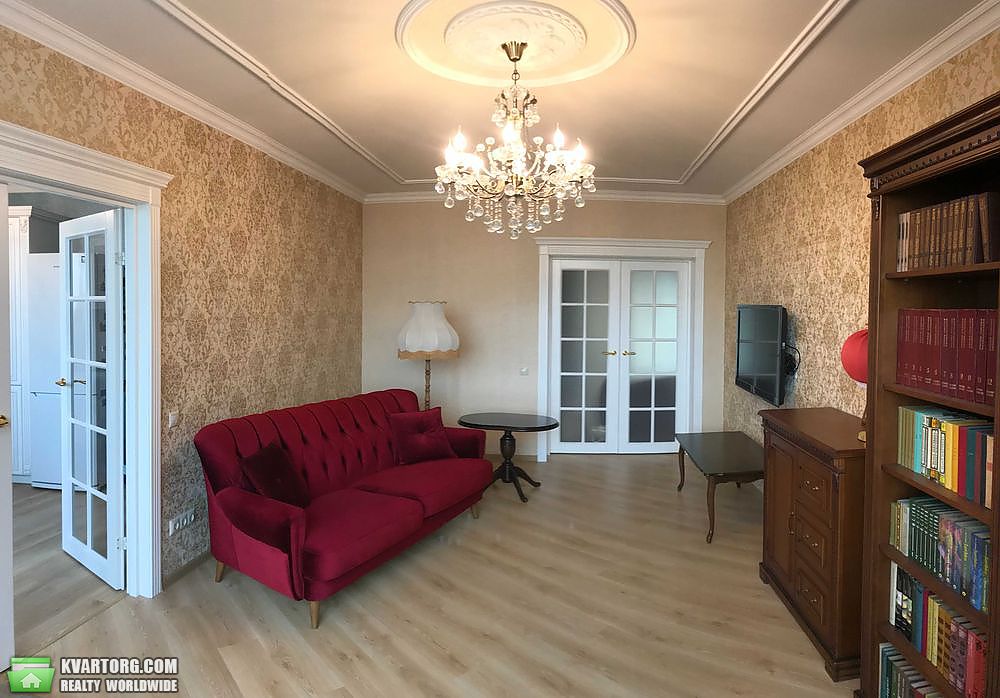 Rent out 2-room apartment. Киев, Героев Сталинграда пр — photo 5