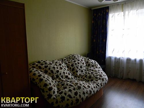 Rent out 3-room apartment. Киев,  Бажана — photo 3