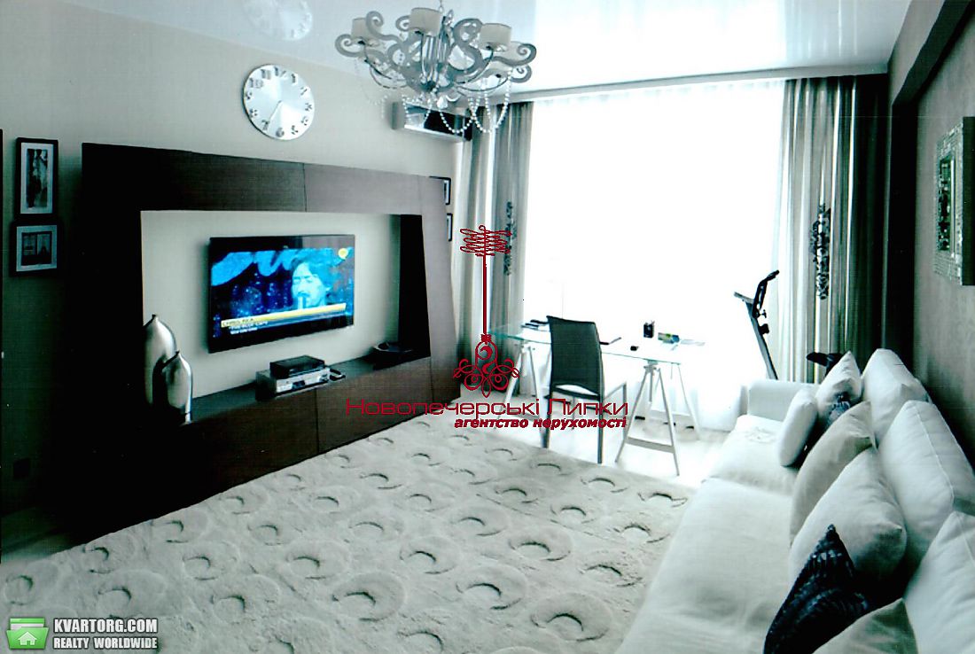 Sell 2-room apartment. Киев,  Драгомирова — photo 1
