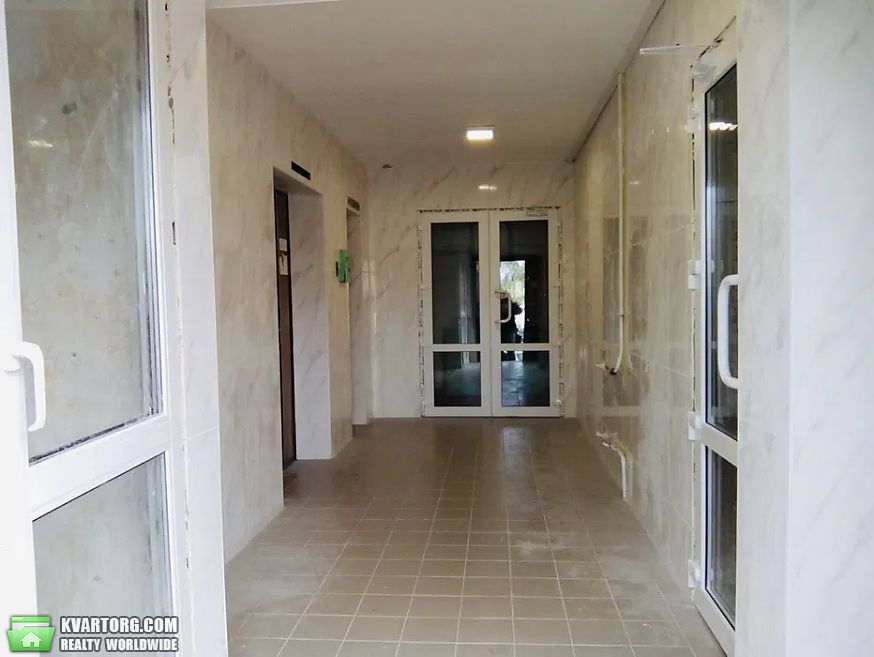 Sell 3-room apartment. Киев,  Радужная — photo 8