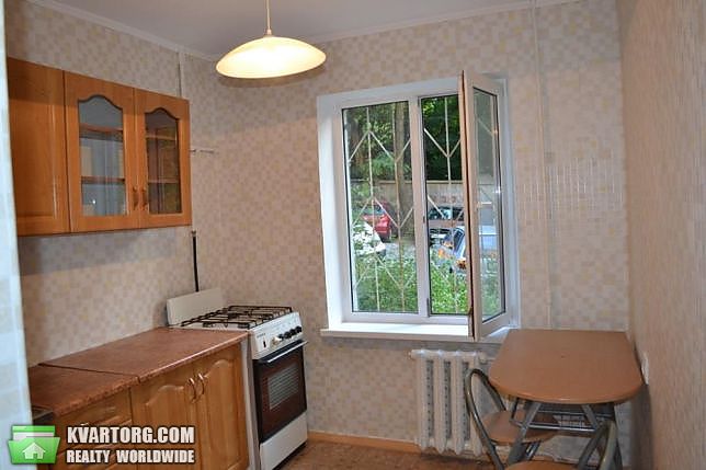 Sell 1-room apartment. Киев,  Багговутовская — photo 4