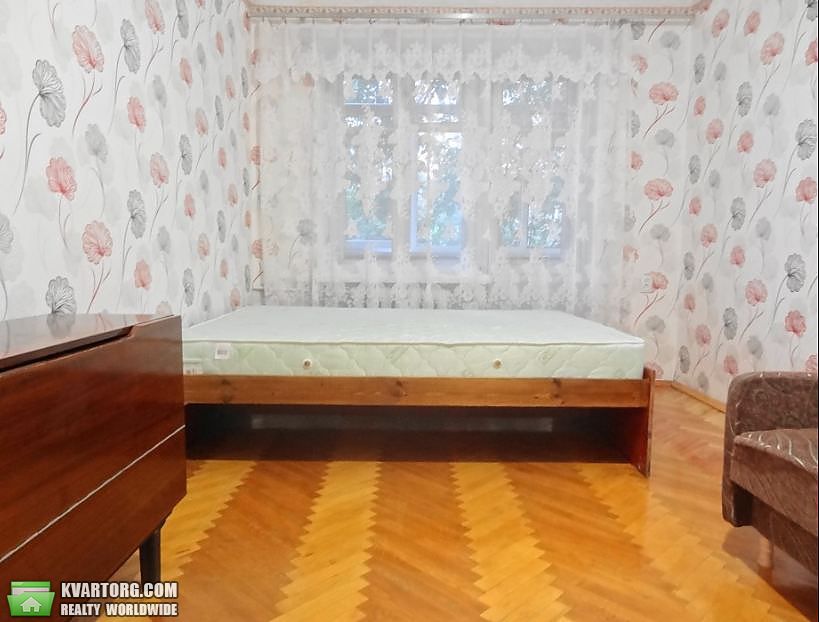 Rent out 1-room apartment. Киев,  Большая Китаевская — photo 3