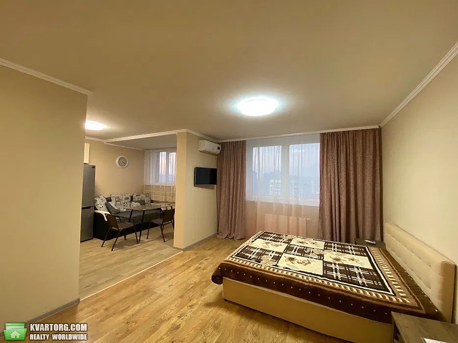 Sell 1-room apartment. Киев,  Крушельницкой — photo 1