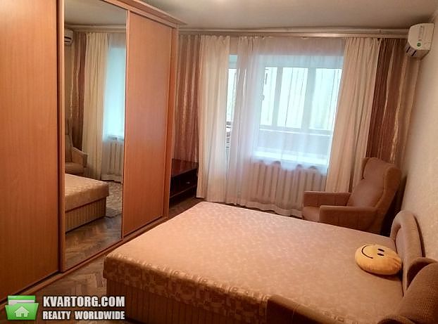 Rent out 1-room apartment. Киев,  Леси Украинки бул — photo 1