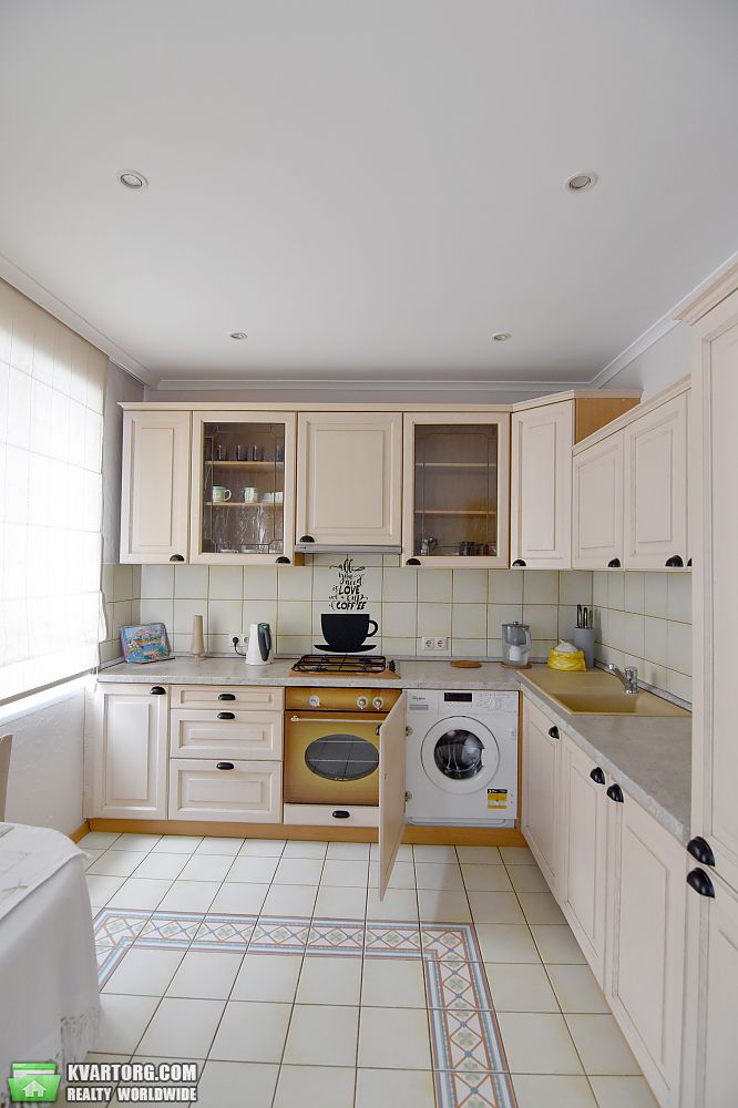 Rent out 2-room apartment. Киев,  Трехсвятительская — photo 8