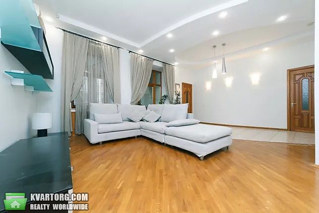 Rent out 3-room apartment. Киев, Шота Руставели — photo 2