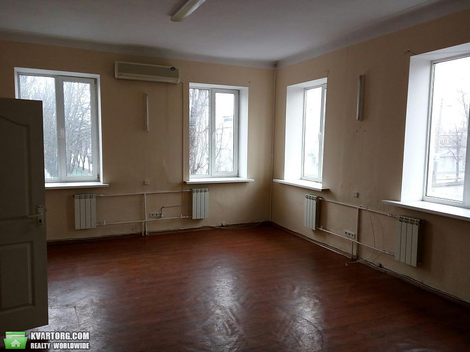 Rent out office. Киев, ул. Казацкая — photo 1