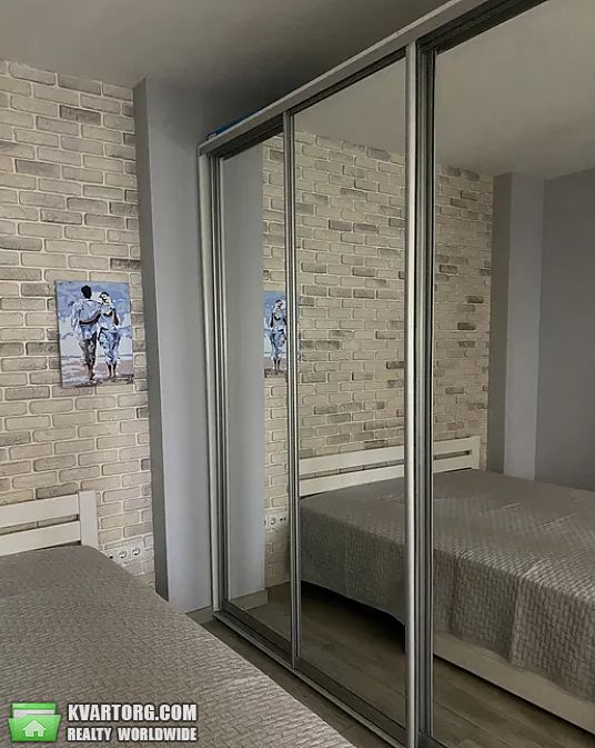 Rent out 2-room apartment. Киев,  Забилы — photo 6